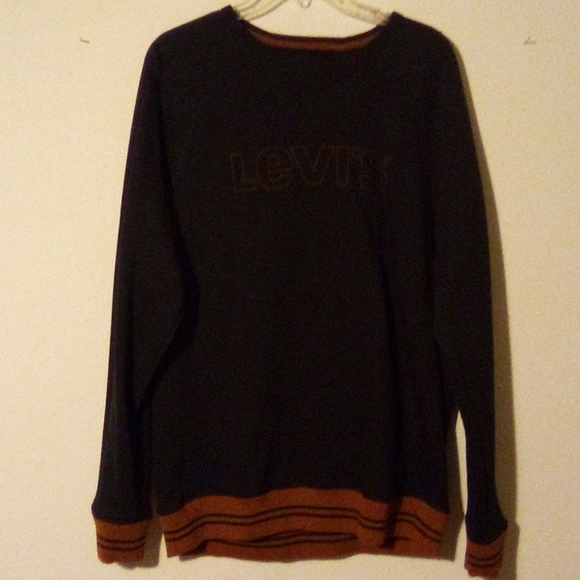 T-shirt - Picture 2 of 3